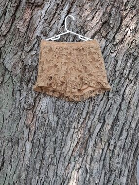 Joyfolie Tan Floral Lace High-Waist Girls' Shorts